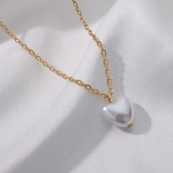 Boutique Jewelry - Freshwater Pearl Necklace